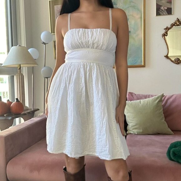 White Lace Coquette Mini Dress w/ Lace Material - Picture 4 of 4